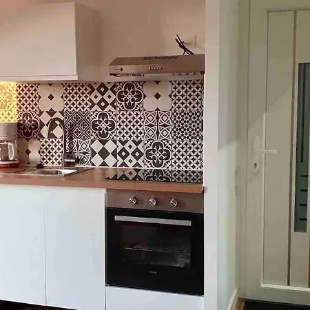 40m2 Centre De Apartment